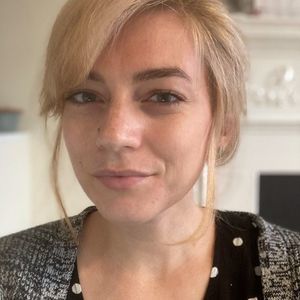 Meet your Posher, Emma